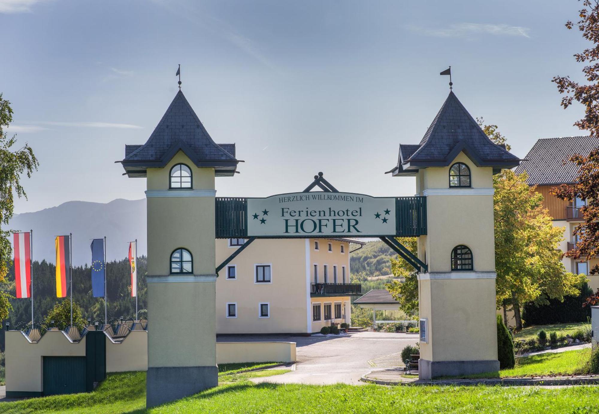Ferienhotel Hofer Superior Strass im Attergau Extérieur photo
